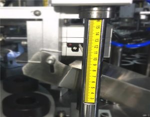 Máquina de llenado de tubos cosméticos con sellado ultrasónico